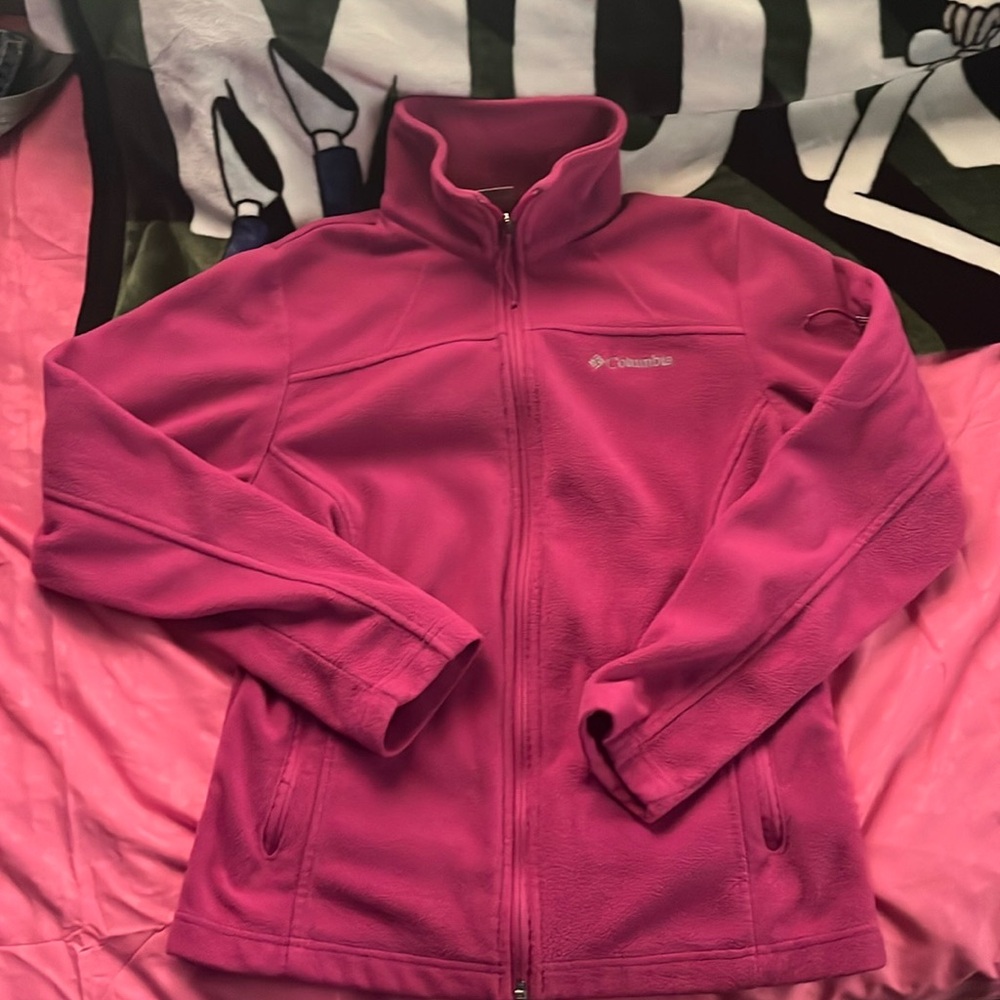 Women’s Columbia’s zip up fleeced jacket